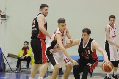 БК «Рязань» выиграл домашний матч у «Чебоксарских ястребов»